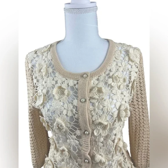 Vintage Hazel Cream Floral Crochet Cardigan Sweater Coquette Boho Grandma SMALL - Picture 2 of 7